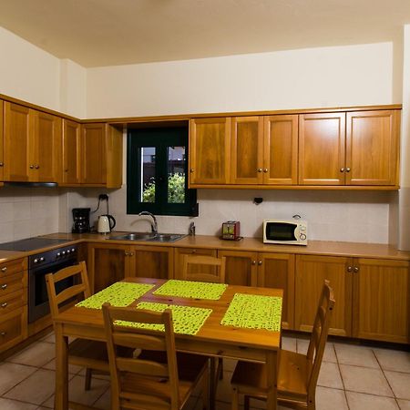 Villa Eleni Asproulianoi Ngoại thất bức ảnh