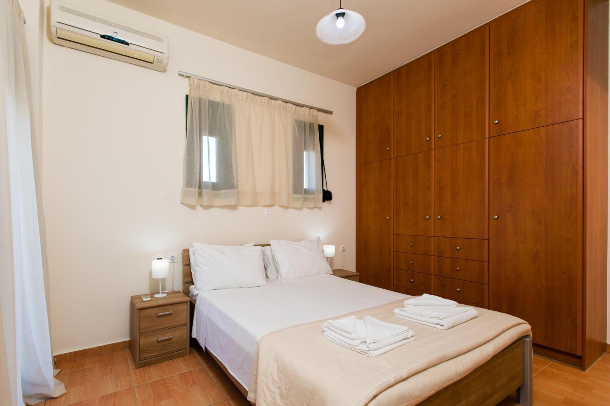Villa Eleni Asproulianoi Ngoại thất bức ảnh